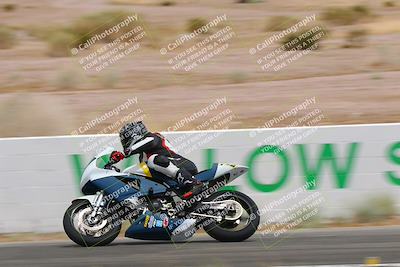 media/Jun-04-2022-WERA (Sat) [[b852bbbd55]]/Race 9 LW Twins Superbike V6 LW D Superstock/